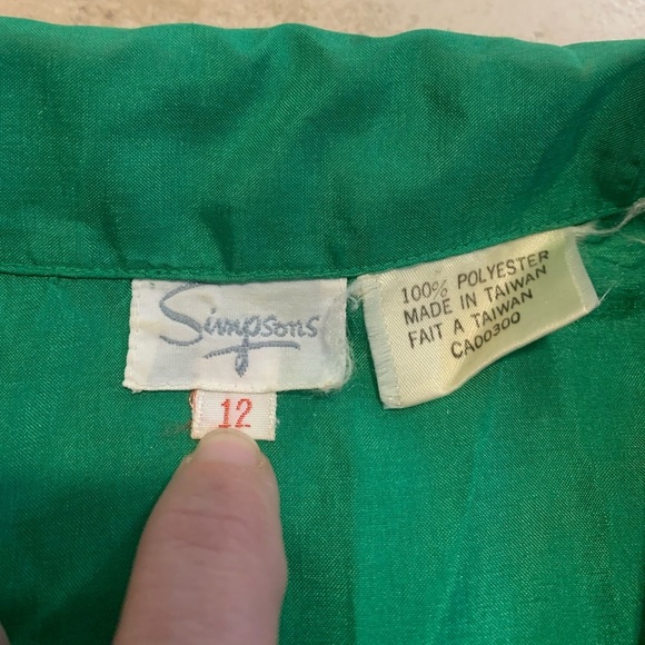 Simpsons Emerald Green Blouse Size 12 70s 80s Short Sleeve Button Down Shirt Top - Picture 4 of 7